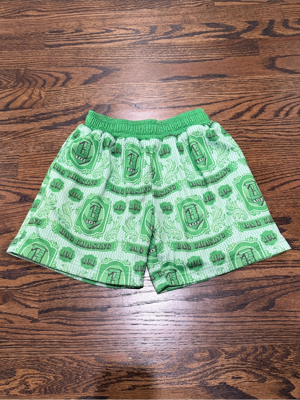 BL101 Money Shorts
